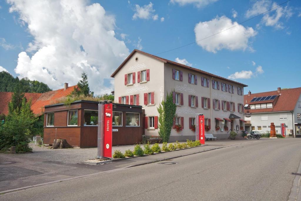 Gasthof Und Pension Zum Kreuz Lautenbach Dış mekan fotoğraf